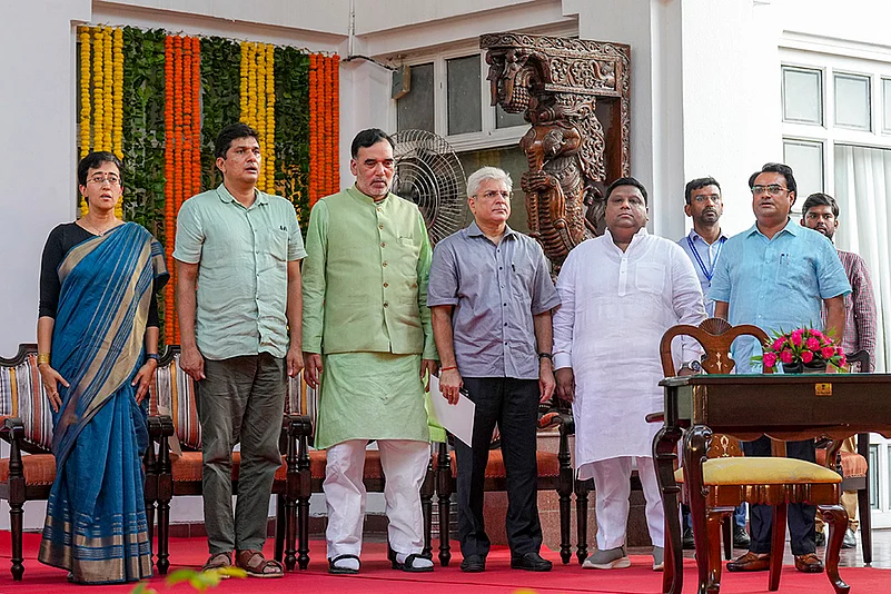 Delhi CM Atishi Marlenas swearing-in ceremony_3