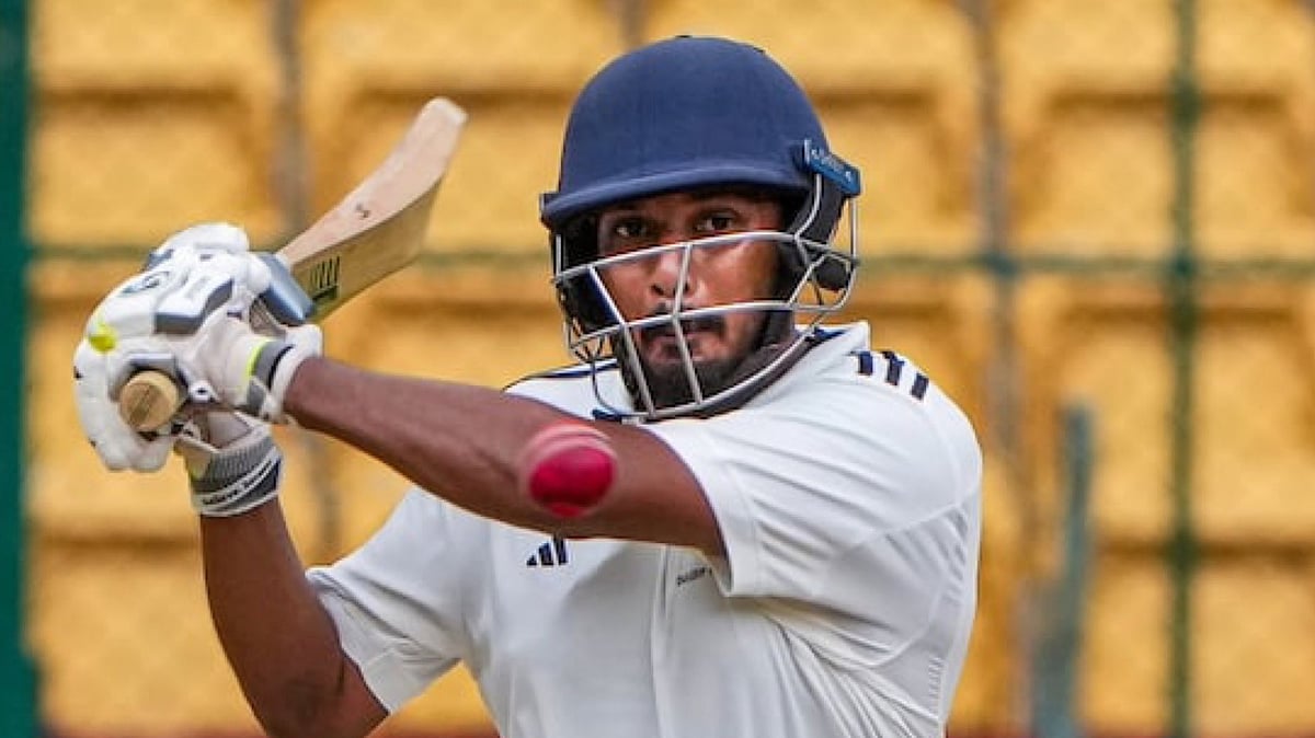 Photo: X | Circle Of Cricket : Ricky Bhui batting during his inning in Duleep Trophy 2024.