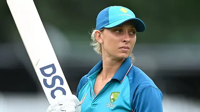 Ashleigh-Gardner-australia-women-allrounder