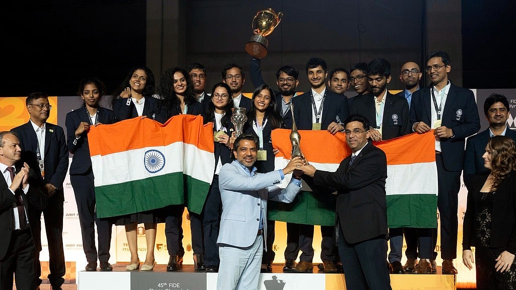 AP/Denes Erdos : The victorious Indian Open and women's section teams at the FIDE Chess Olympiad 2024 in Budapest on Sunday (September 22).