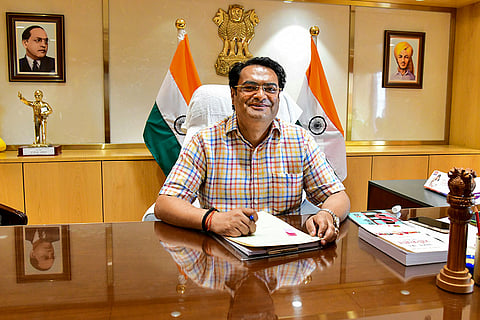Mukesh Ahlawat takes charge as Delhi minister
