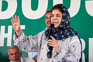 | Photo: PTI : PDP chief Mehbooba Mufti halted her campaign in solidarity with Lebanon amid the ongoing conflict.