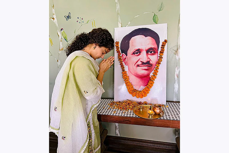 BJP MP Kangana Ranaut pays tribute to Deendayal Upadhyaya