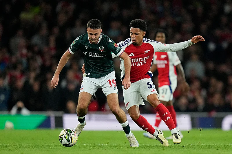 2024-25 Britain Soccer League Cup soccer, Arsenal vs Bolton Wanderers_8