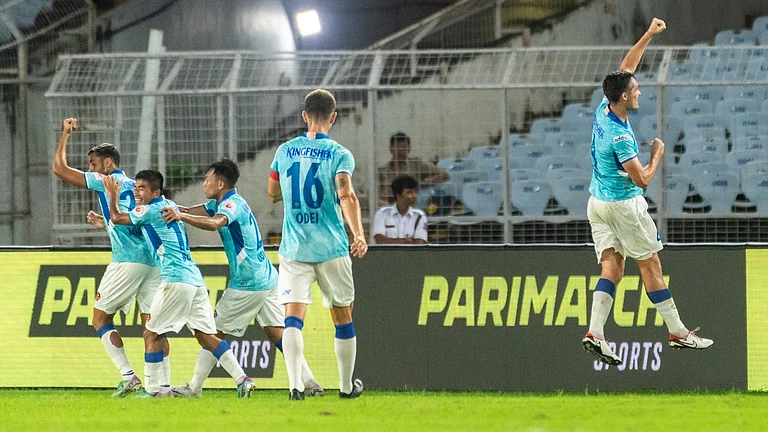 FC Goa celebrate a goal after Borja Herrera Gonzalez scored a goal against his former club. - ISL