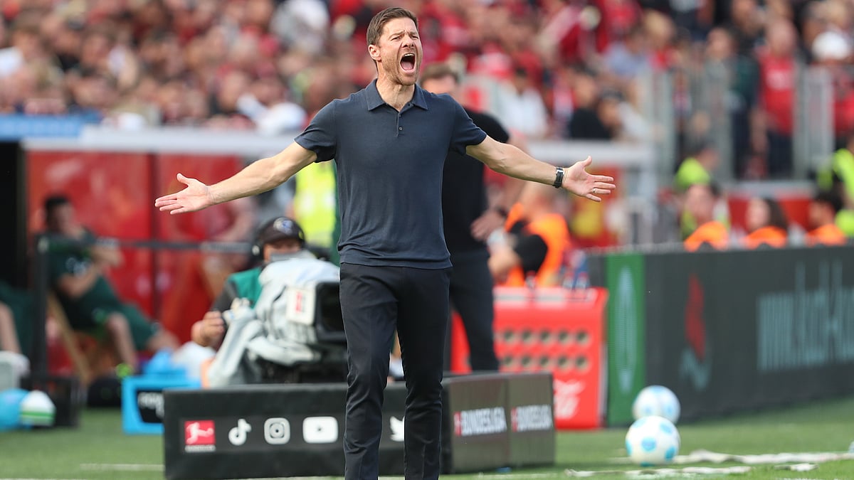 Xabi Alonso pictured during Bayer Leverkusen's win over Wolfsburg last week - null