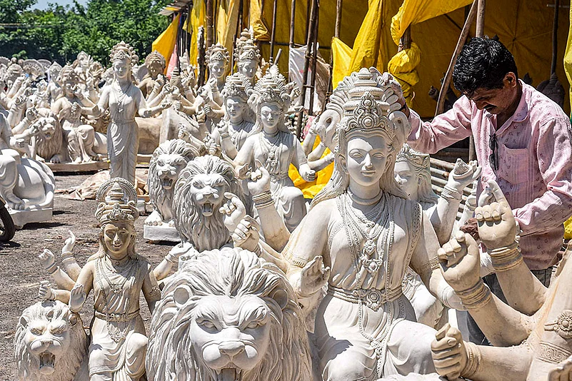 Navratri festival preps in Karad