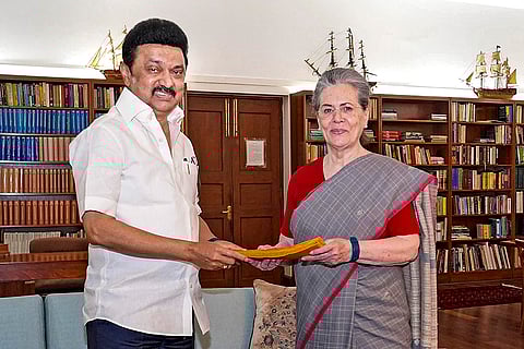 MK Stalin meets Sonia Gandhi