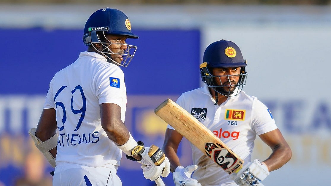 kamindu mendis and angelo mathews X Sri lanka cricket
