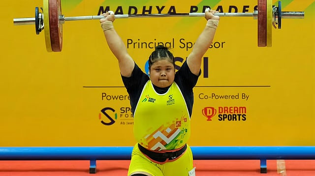 Meet Martina: Indian Weightlifting Prodigy Who Broke Senior Nat'l Record At Junior World C'ships