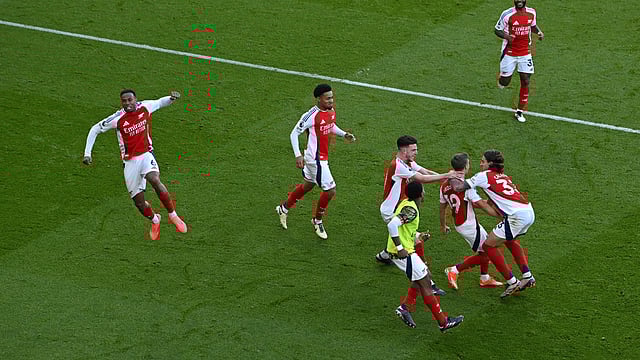 Arsenal 4-2 Leicester City: Gunners Strike Twice In Stoppage Time To Down Foxes At The Emirates Stadium