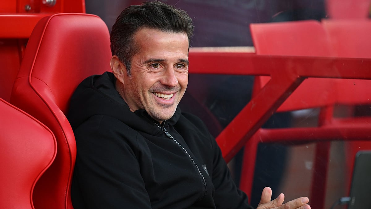 Marco Silva looks on during Fulham's match against Nottingham Forest