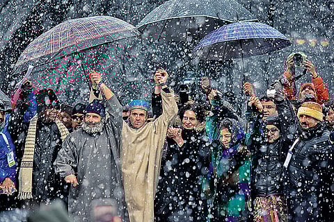 Rahul Gandhi, Omar Abdullah, Priyanka Gandhi and Mehbooba Mufti in Srinagar on the last day of the Bharat Jodo Yatra march in Srinagar