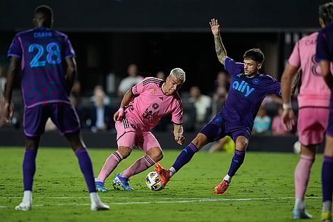 MLS, Inter Miami vs Charlotte FC: Inter Miami forward Luis Suarez, left, battles with Charlotte FC forward Jamie Paterson (7) for the ball