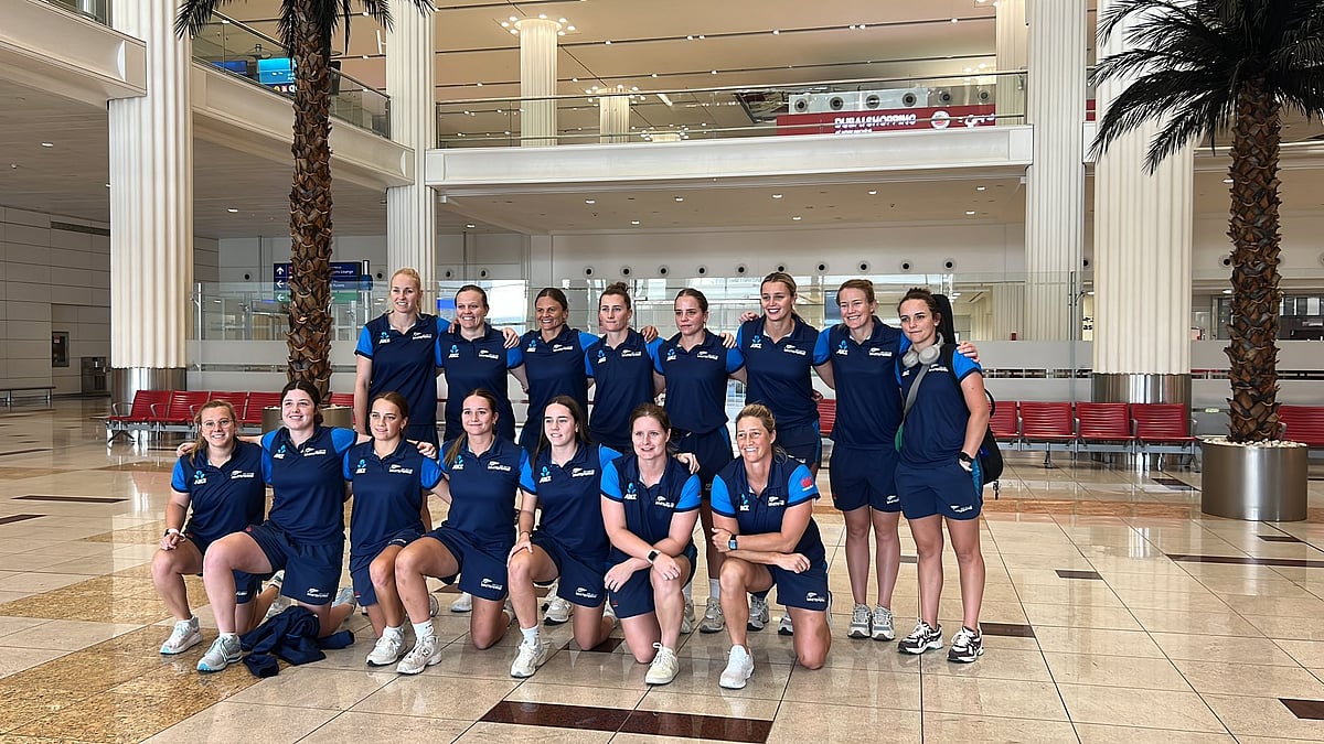 X/White Ferns : The New Zealand women's cricket team poses for a photo after arriving in the UAE for ICC Women's T20 World Cup 2024.
