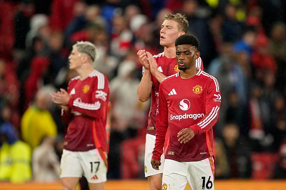 EPL 2024-25 Man United Vs Tottenham: Manchester United players react disappointed after the match - | Photo: AP/Dave Thompson