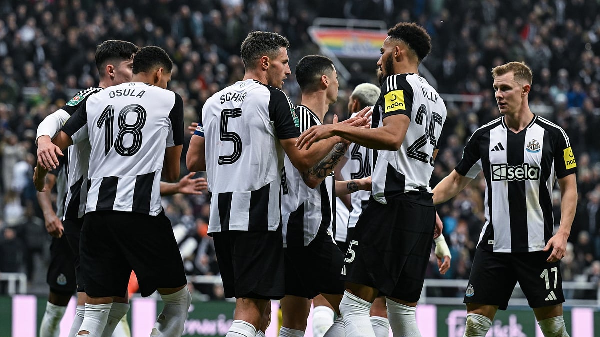 Fabian Schar celebrates his winner