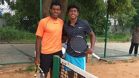 Aryan Goveas (R) after a training session with Indian Tennis ace Rohan Bopanna.