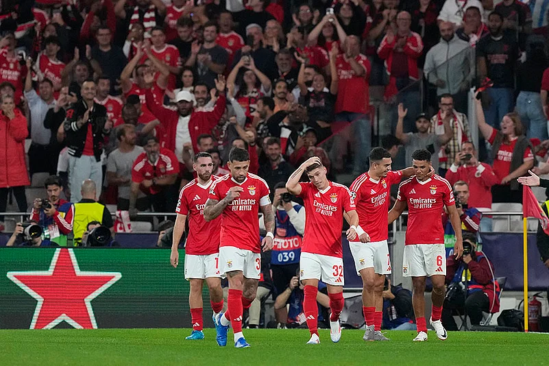 UEFA Champions League 2024-25, SL Benfica vs Atletico Madrid photo gallery_Alexander Bah