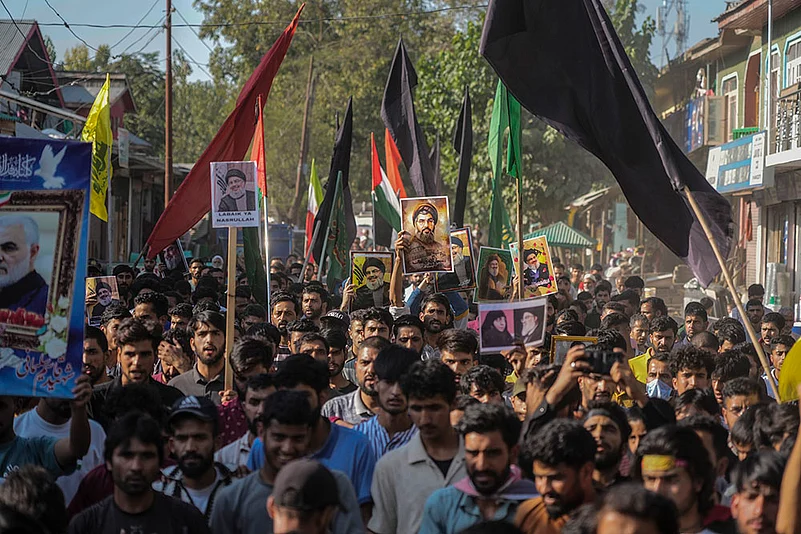 Israel Mideast Tensions Protest against Israel in Srinagar_6