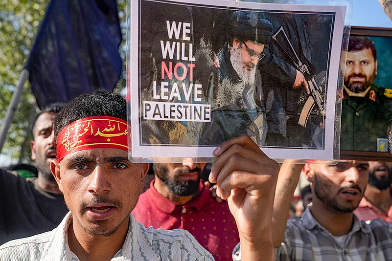 Israel Mideast Tensions Protest against Israel in Srinagar_2