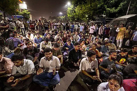 RG Kar Row: Junior doctors' sit-in protest on key Kolkata road