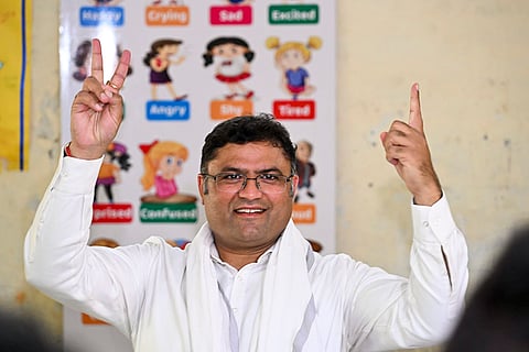Haryana Assembly polls: Ashok Tanwar shows his ink-marked finger