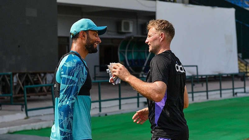 joe root and shan masood X Sheri
