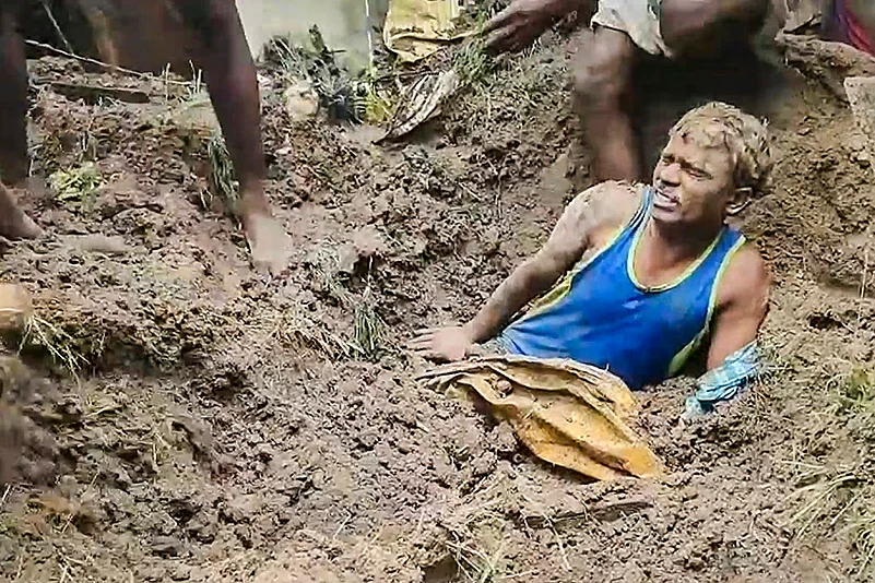 House collapase in Koppal District in Karnataka