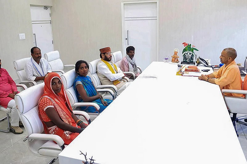 Uttar Pradesh CM Yogi meets Amethi murder victim in Lucknow