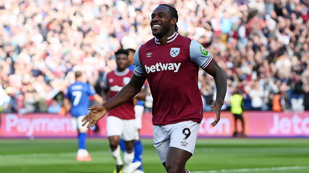 Michail Antonio celebrates after giving West Ham the lead after 48 seconds.