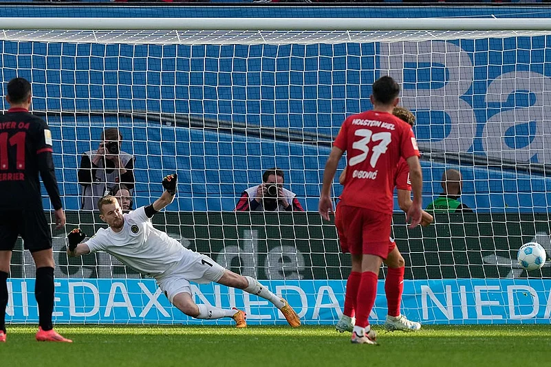 Germany Soccer Bundesliga 2024: Holstein Kiel vs Bayer Leverkusen