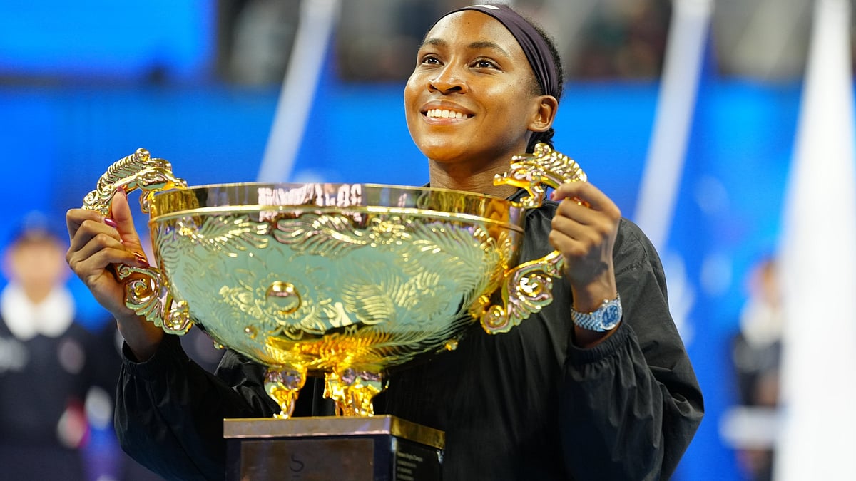 Coco Gauff beat Karolina Muchova in straight sets in the China Open final