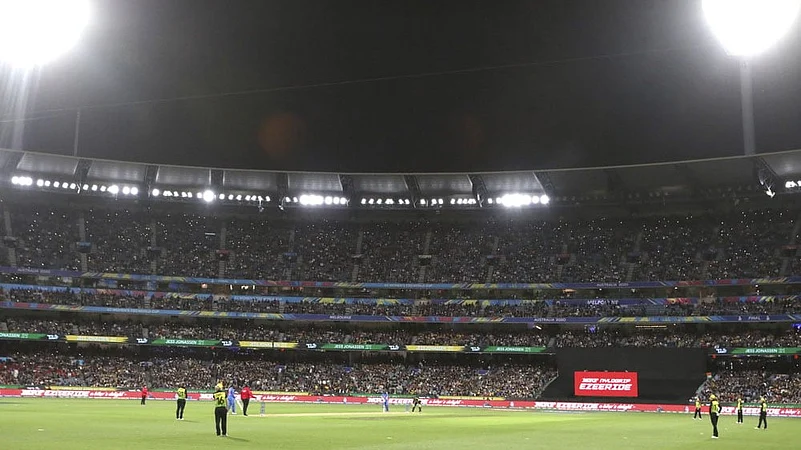 Cricket-Stadium-Womens