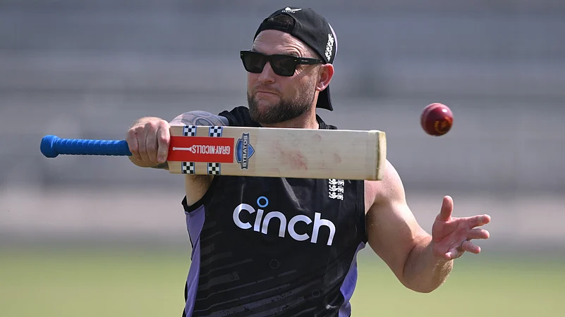 england-vs-pakistan-cricket-brendon-mccullum