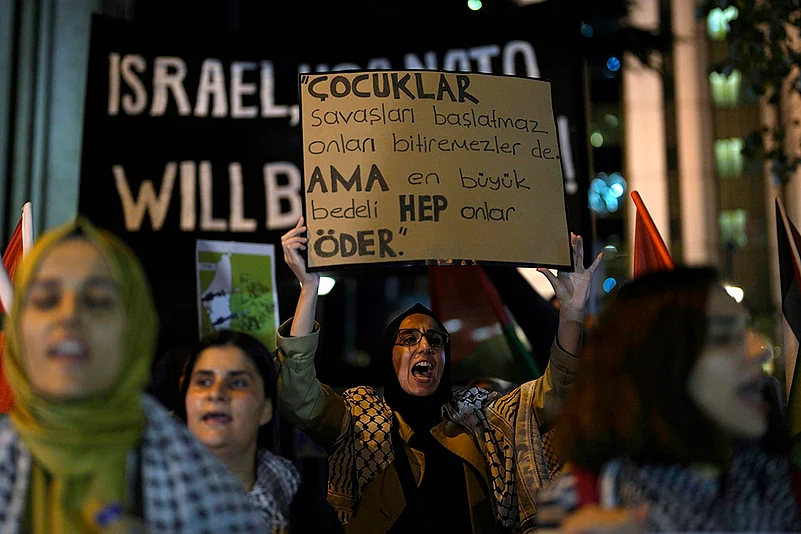 Mideast War Anniversary Global Reax: one-year anniversary of the Israel war in the Gaza Strip_15