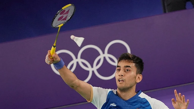 India's Lakshya Sen plays against Denmark's Viktor Axelsen during their men's singles badminton semifinal match at the 2024 Summer Olympics, Sunday, Aug. 4, 2024, in Paris, France. - AP/Kin Cheung