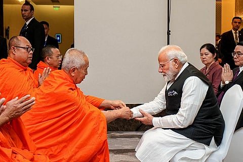 PM Modi in Laos