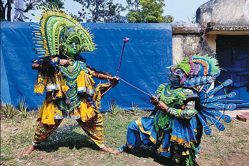 Courtesy: Sachin Mahato : Epic Battle: Mahato (right), playing Raavan, rehearsing for a performance in his village