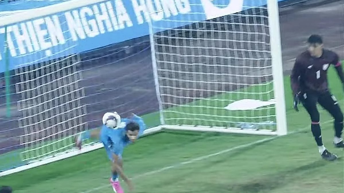 anwar-ali-save-india-vs-vietnam-friendly-2024-nam-dinh