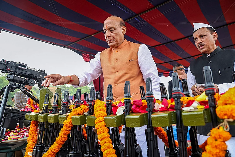 Rajnath Singh at Vijayadashami event in Darjeeling