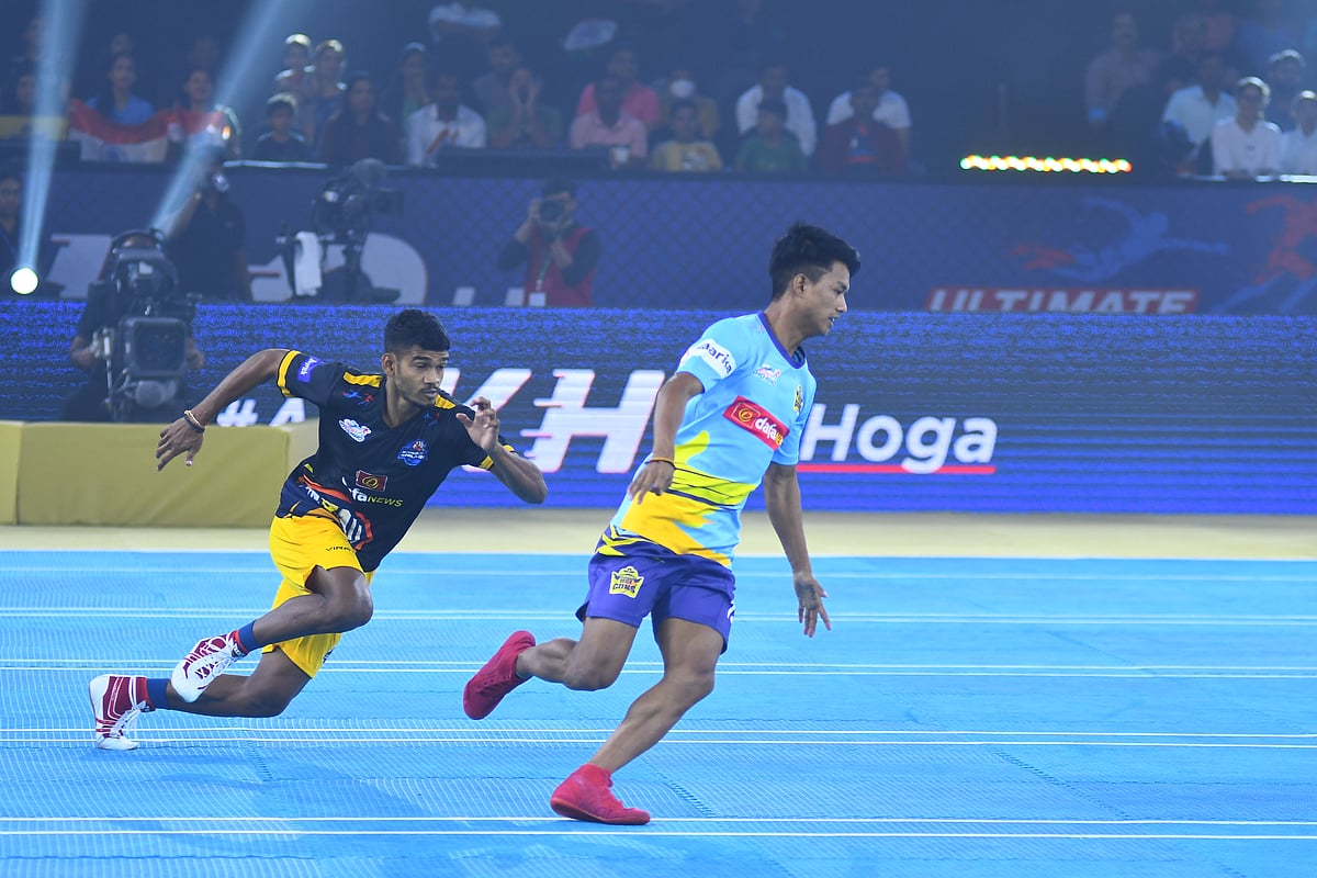 Special Arrangement : Madan in action at the UKK.