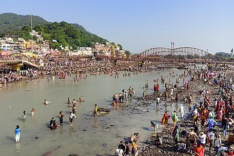 Cleaning work at Har Ki Pouri