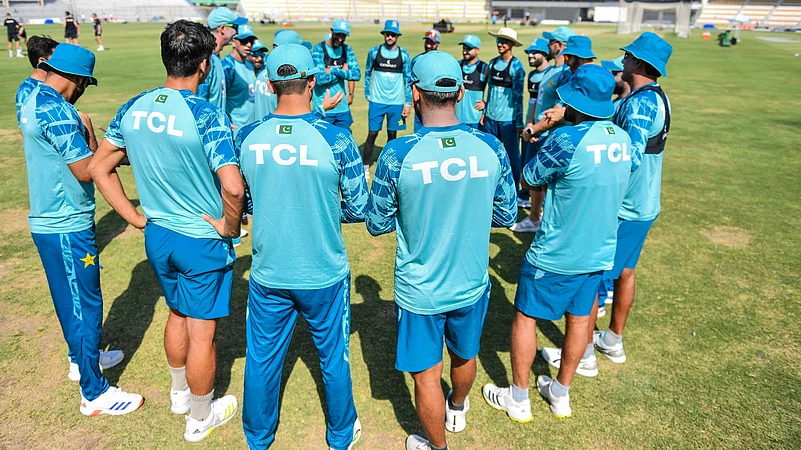 Pakistan-Cricket-Team-PCB-Multan-X-Photo