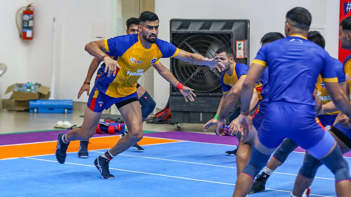 UP Yoddhas raider Bharat Hooda (left) trains ahead of Pro Kabaddi League season 11. - Special Arrangement