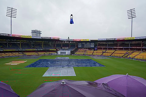 IND Vs NZ 1st Test: Rains delayed the start of the day one