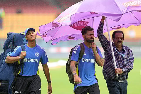 IND Vs NZ 1st Test: Virat Kohli and Yashasvi Jaiswal walk across the field