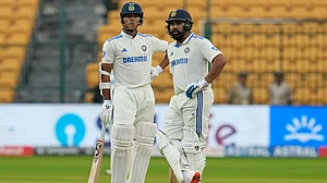 AP/Aijaz Rahi : India vs New Zealand, 1st Test: IND batters Rohit Sharma (right) with Yashasvi Jaiswal.