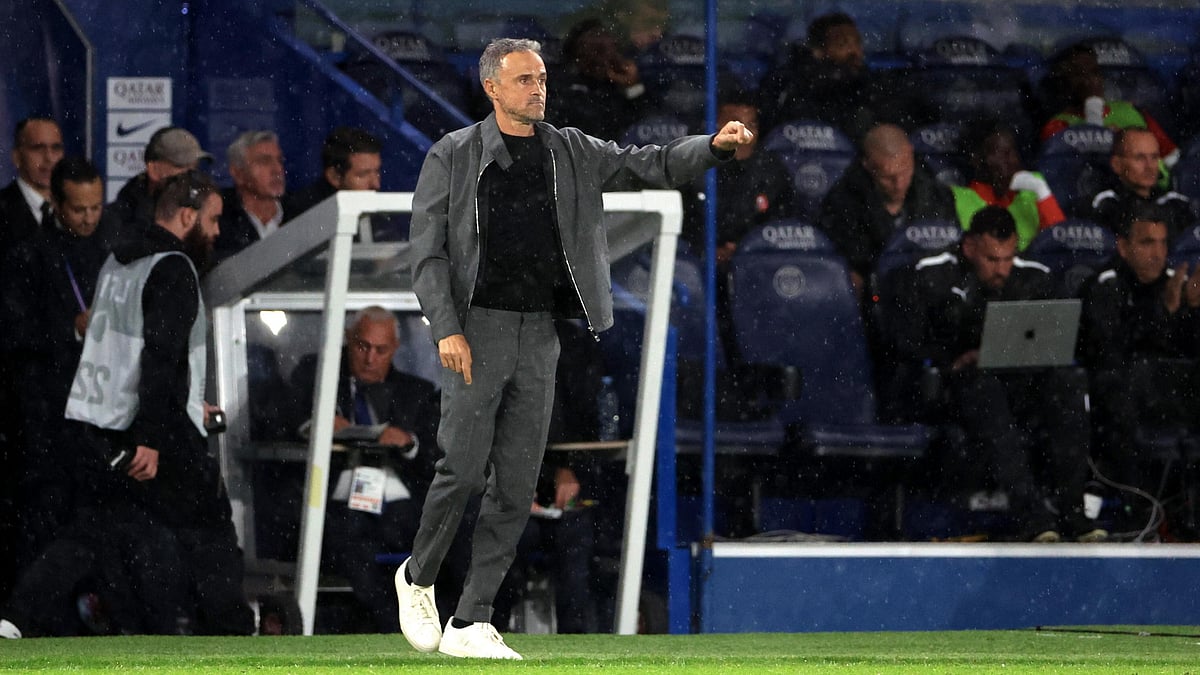 Paris Saint-Germain head coach Luis Enrique