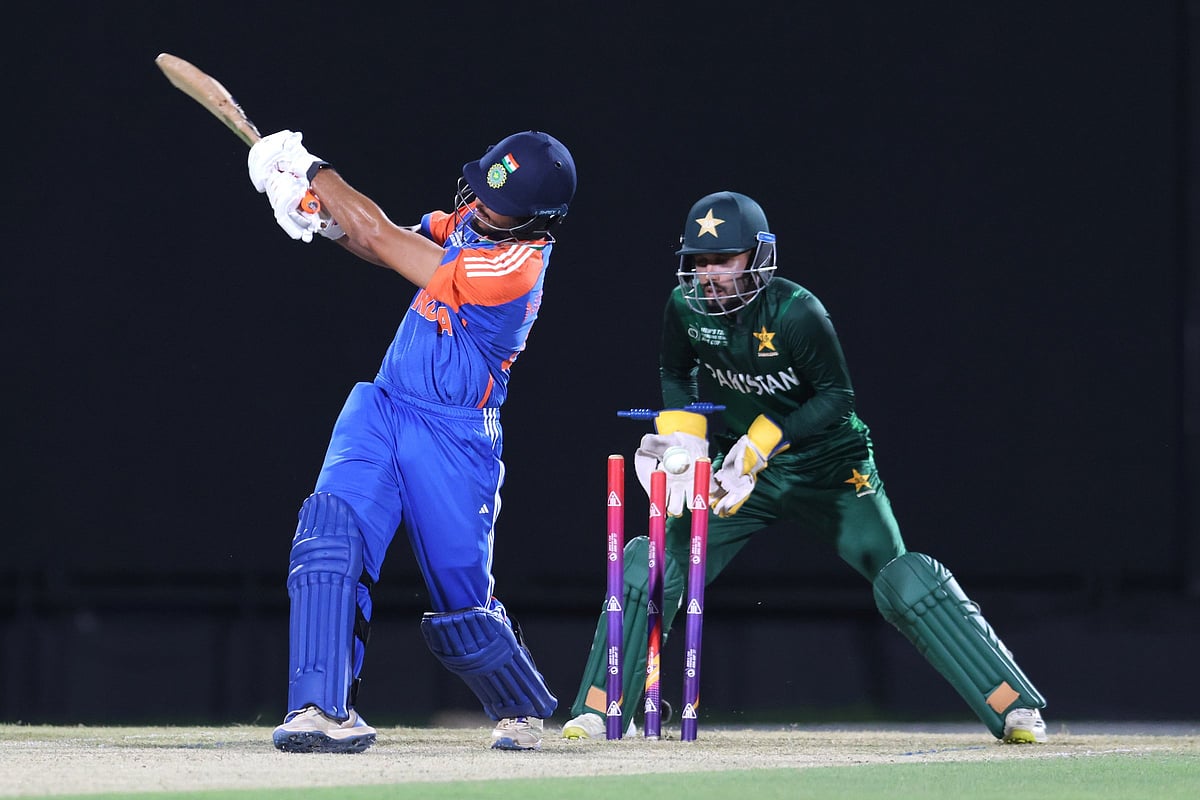X | Pakistan Cricket : India A vs Pakistan A 